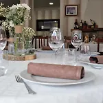 Casa Portuguesa מלון Meaño