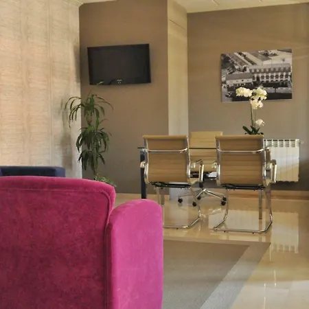 Casa Portuguesa Hotel *