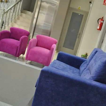 Casa Portuguesa Hotel *